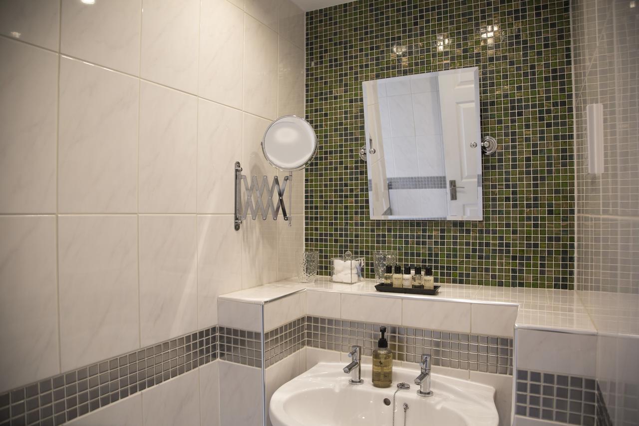 Bed and Breakfast Carlton Court Торки Экстерьер фото
